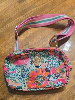Lilly Pulitzer Pink Floral Belt Bag with Gold Accent
